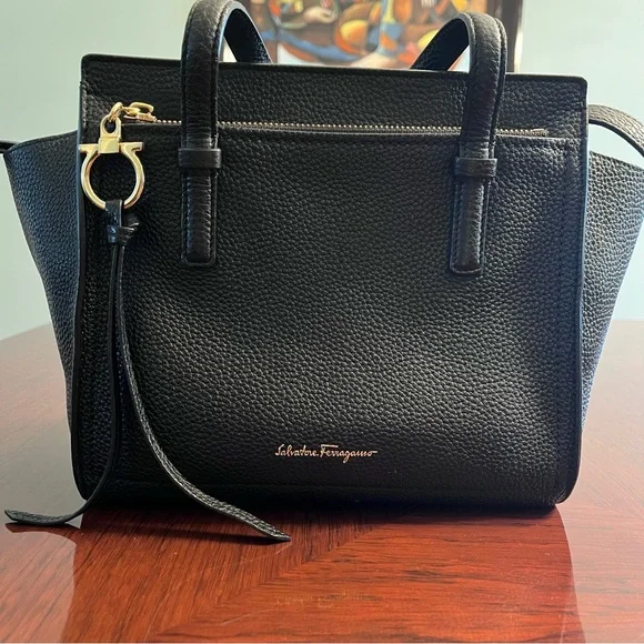 **SOLD** Salvatore Ferragamo Too Handle Tote (small) - Picture 3 of 11